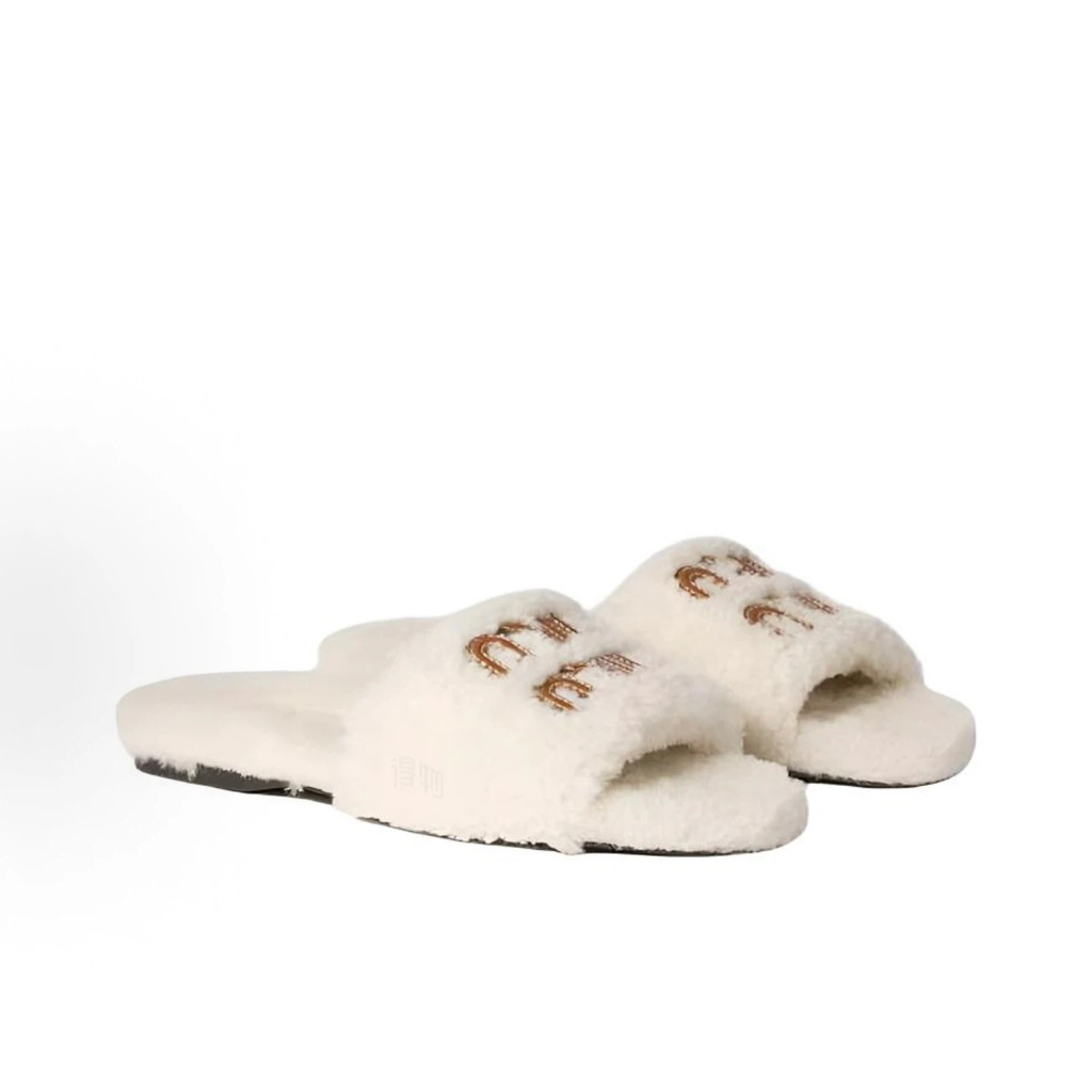 Cream White Curly Fuzzy Plush Open‑Toe Slide Slippers, Women Winter Warm Fluffy House & Outdoor Slides with Retro Curved Stitch Decoration, Non‑Slip Flat Sole